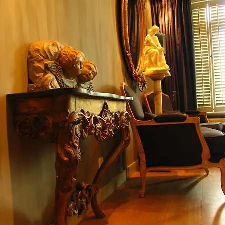 Hotell L'auberge Damhotel