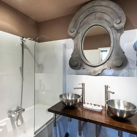 L'auberge Damhotel Hotel 3*