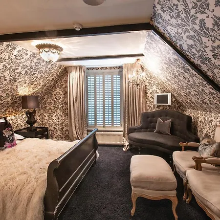 L'auberge Damhotel Hotel 3*